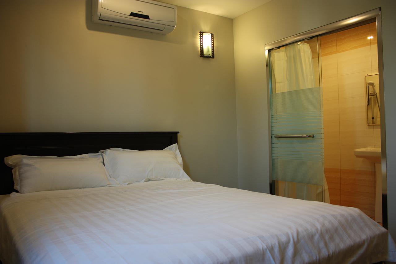 באטרוורת' Se Two Hotel מראה חיצוני תמונה